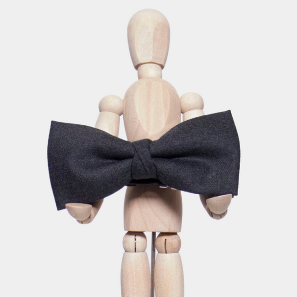 SHETLAND BOW TIE - HIRE: £10.00